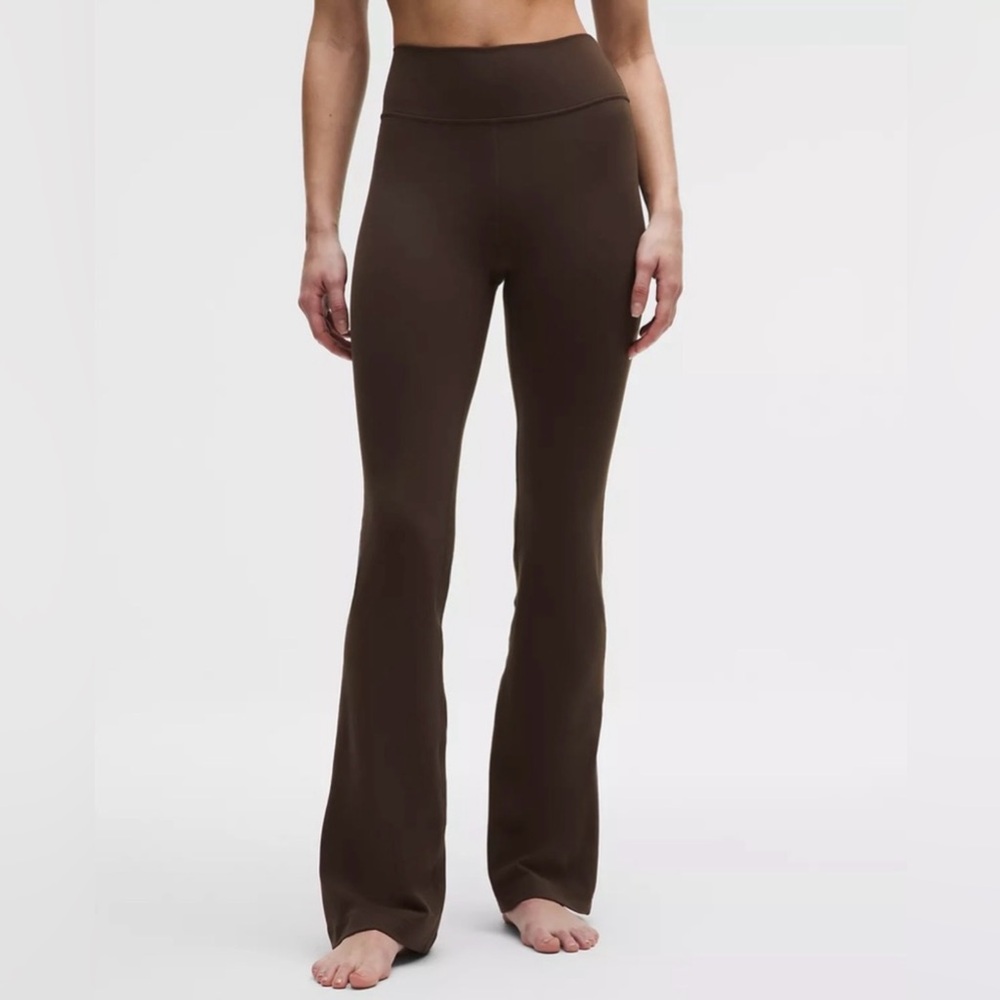 lululemon Nulu High Rise Groove Pant in Sequoia